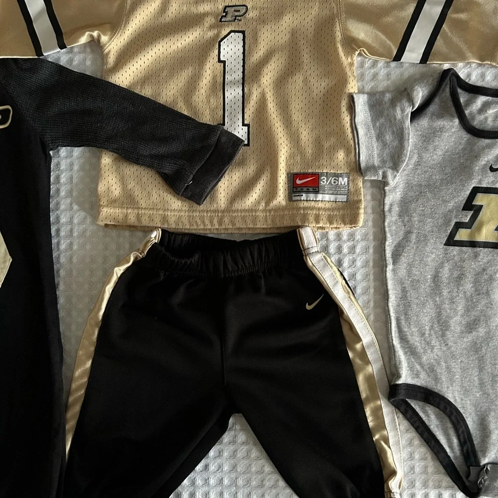 Purdue Kids four Piece Set - Black, Gold, Gray - Picture 5 of 7